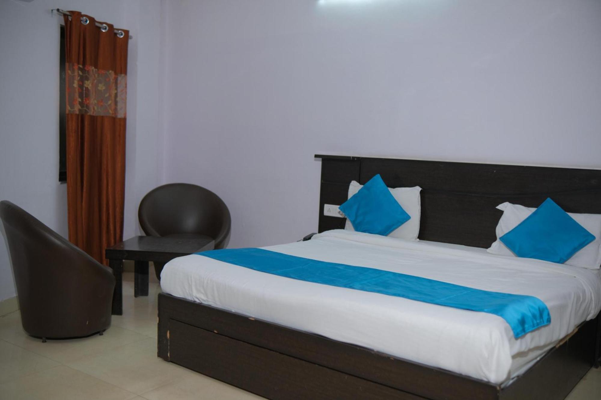Hotel Quality Time Удайпур Екстериор снимка